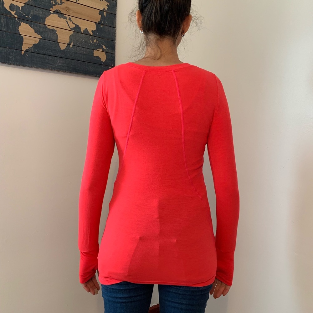 Gap fit breath long sleeve shirt - Picture 2 of 4